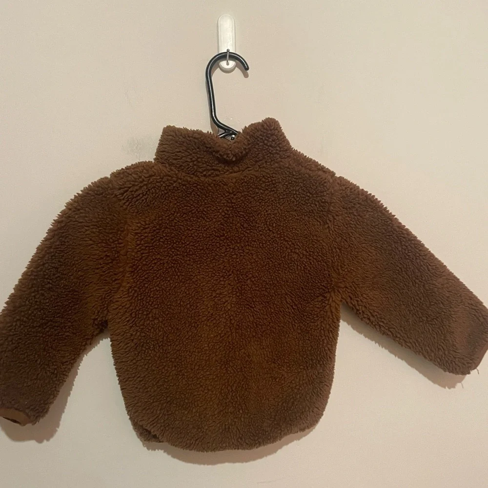 H&M Teddy brown jacket‎ size 3-4t